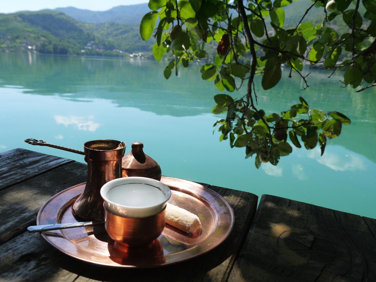 Pansion Asim Acomodação com café da manhã Jablanica Exterior foto