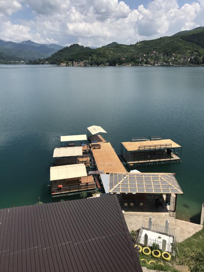 Pansion Asim Acomodação com café da manhã Jablanica Exterior foto